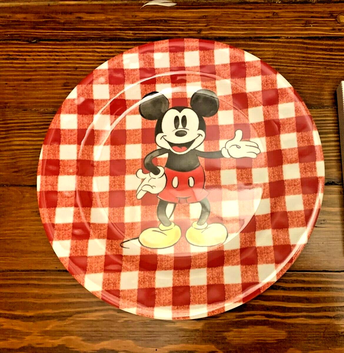 Disney Mickey Mouse Pottery Barn Plate Charger Holiday Christmas peanuts SET 4 [