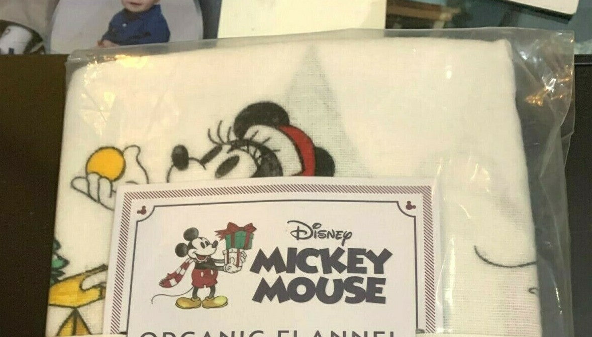 Pottery Barn Mickey Minnie Mouse holiday Christmas Disney gift Pillowcase kids ]