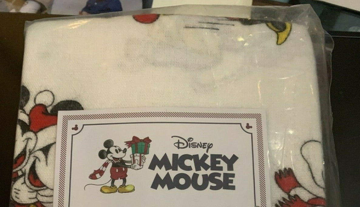 Pottery Barn Mickey Minnie Mouse holiday Christmas Disney gift Pillowcase kids ]