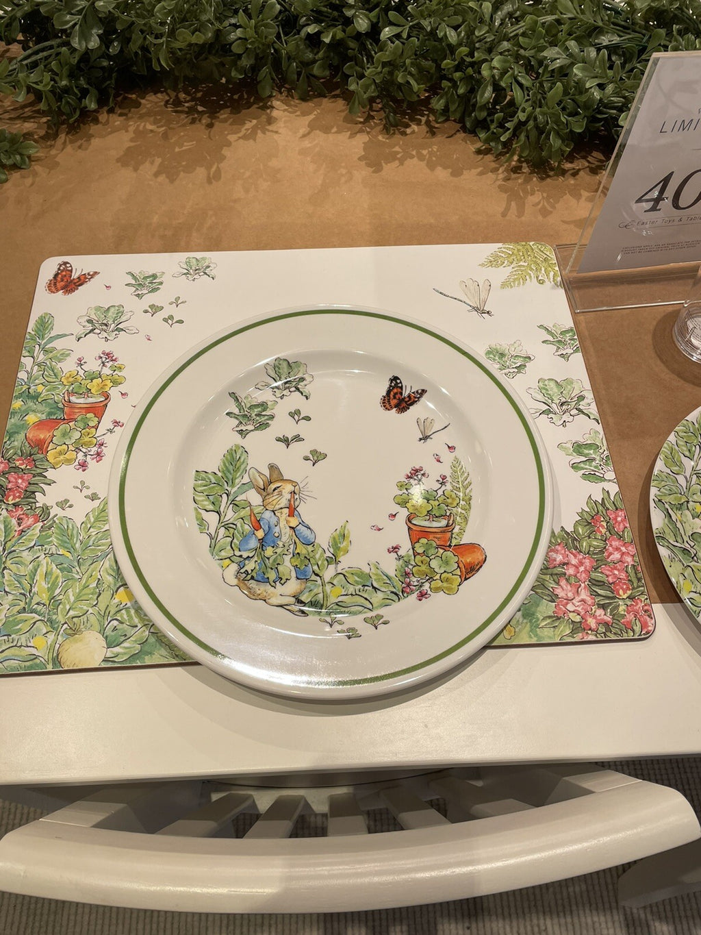 Disney Pottery Barn PLATE Easter bunny Peter rabbit holiday gift party flower ]