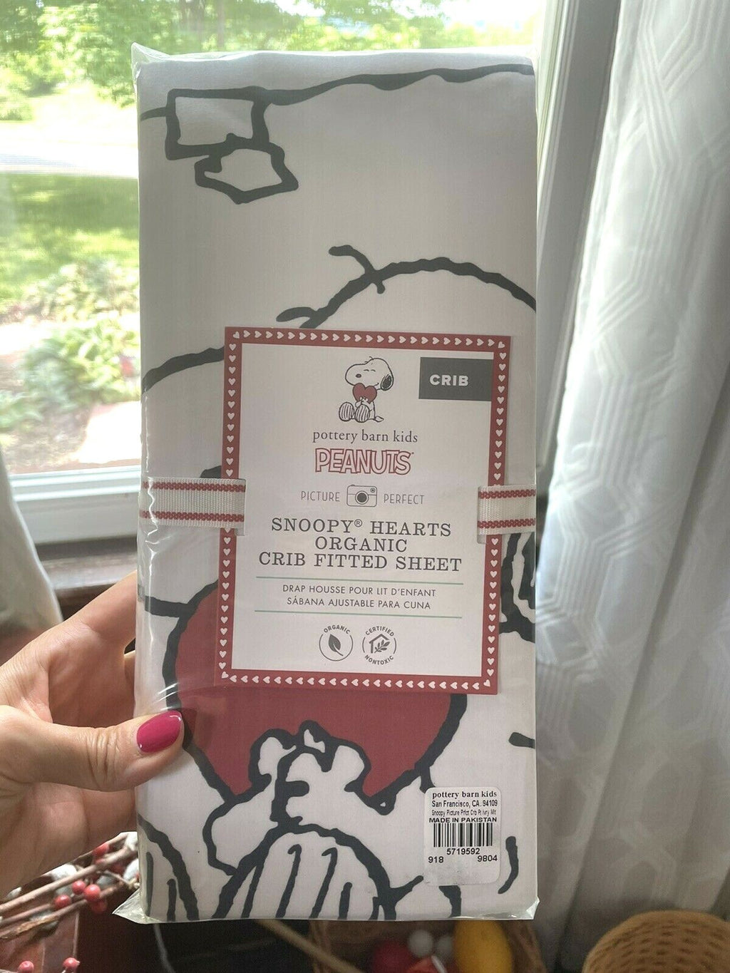 Pottery barn Snoopy SHEET Crib Toddler baby Picture nursery peanuts Disney kid