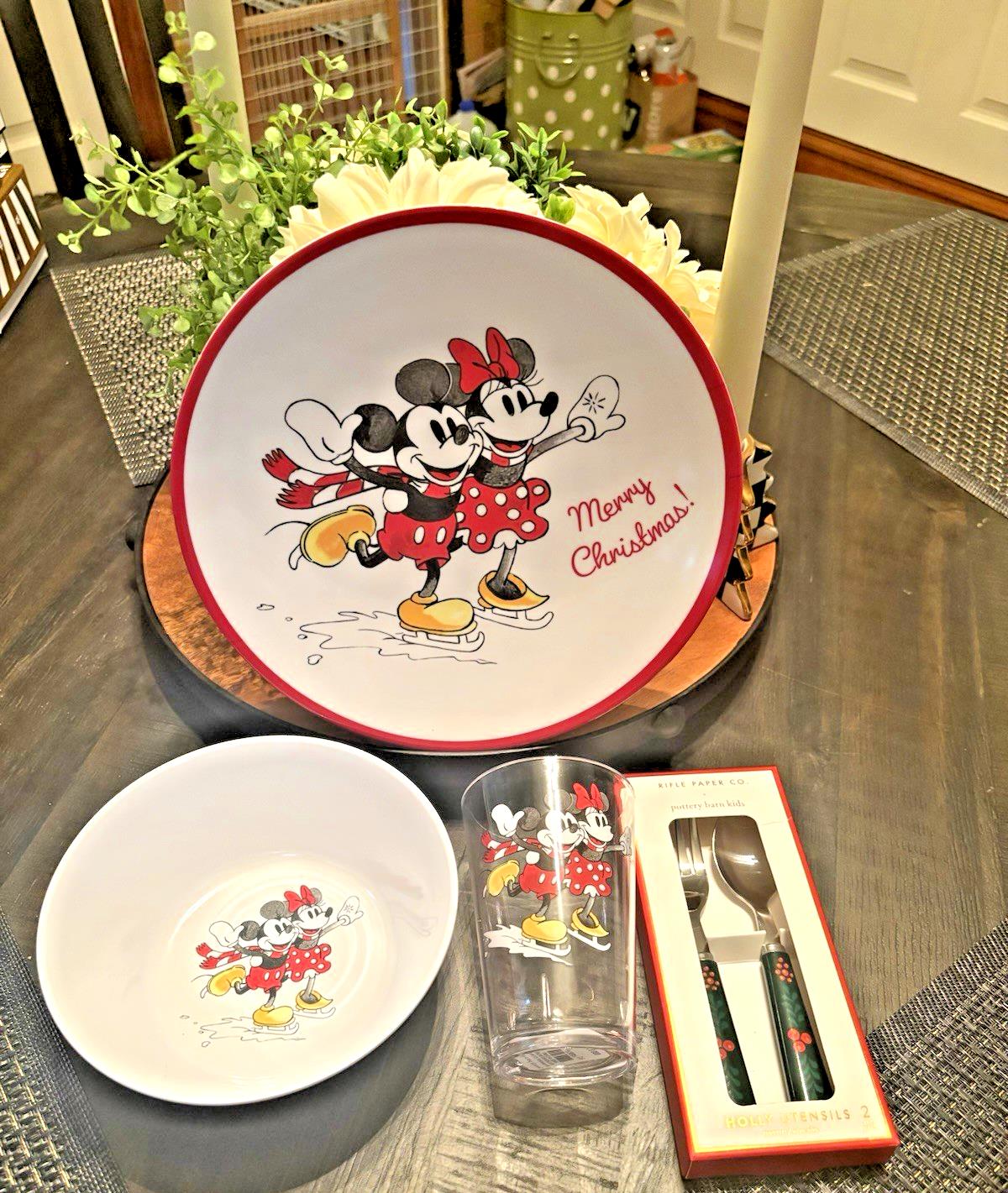 Pottery Barn Christmas Mickey Mouse Dinner party set holiday birthday gift kid m