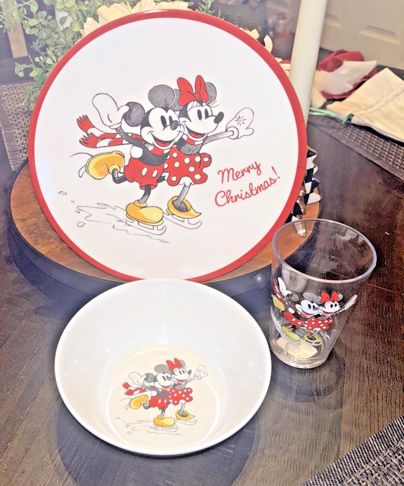 Pottery Barn Christmas Mickey Mouse Dinner party set holiday birthday gift kid m