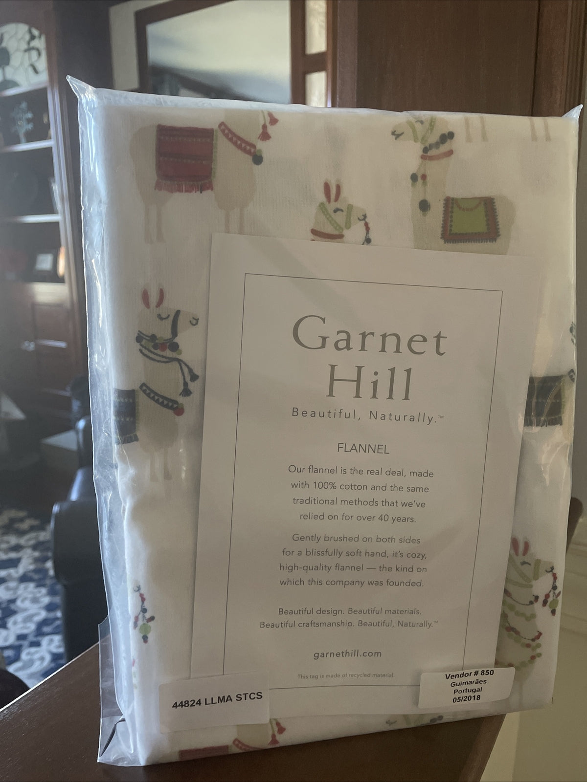 Garnet hill Disney holiday School Gift Llama party kid PILLOWCASE SET 2  a