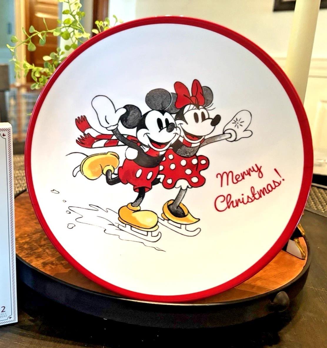Pottery Barn holiday Christmas Mickey Mouse party Disney dinner plate kid gift