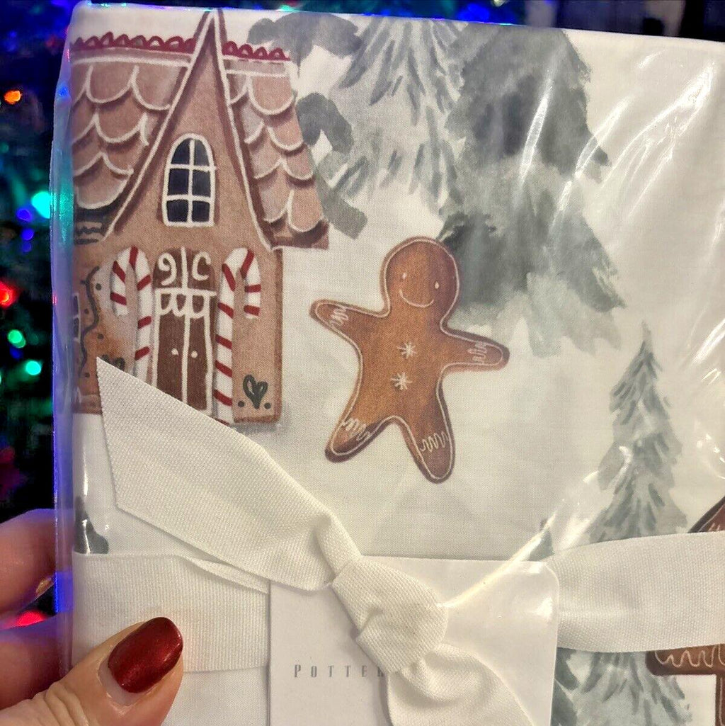 Pottery Barn Holiday Gingerbread Forest Christmas party pillowcase KING SET 2 y