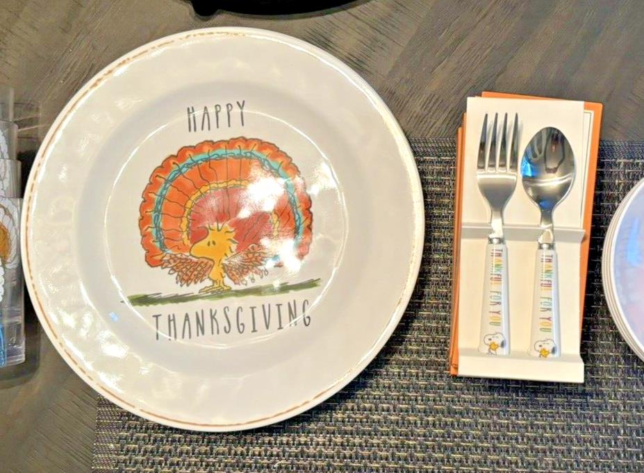 Peanuts Pottery Barn Snoopy holiday Thanksgiving party KID Dinner school SET 2 a