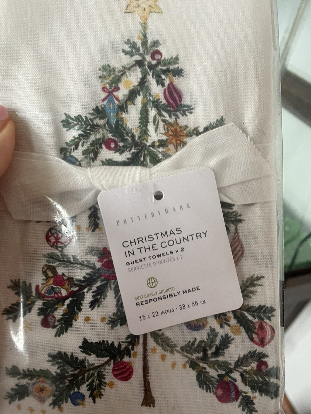Pottery Barn Disney Holiday towel Christmas Country Tree gift party SET 2 NEW =