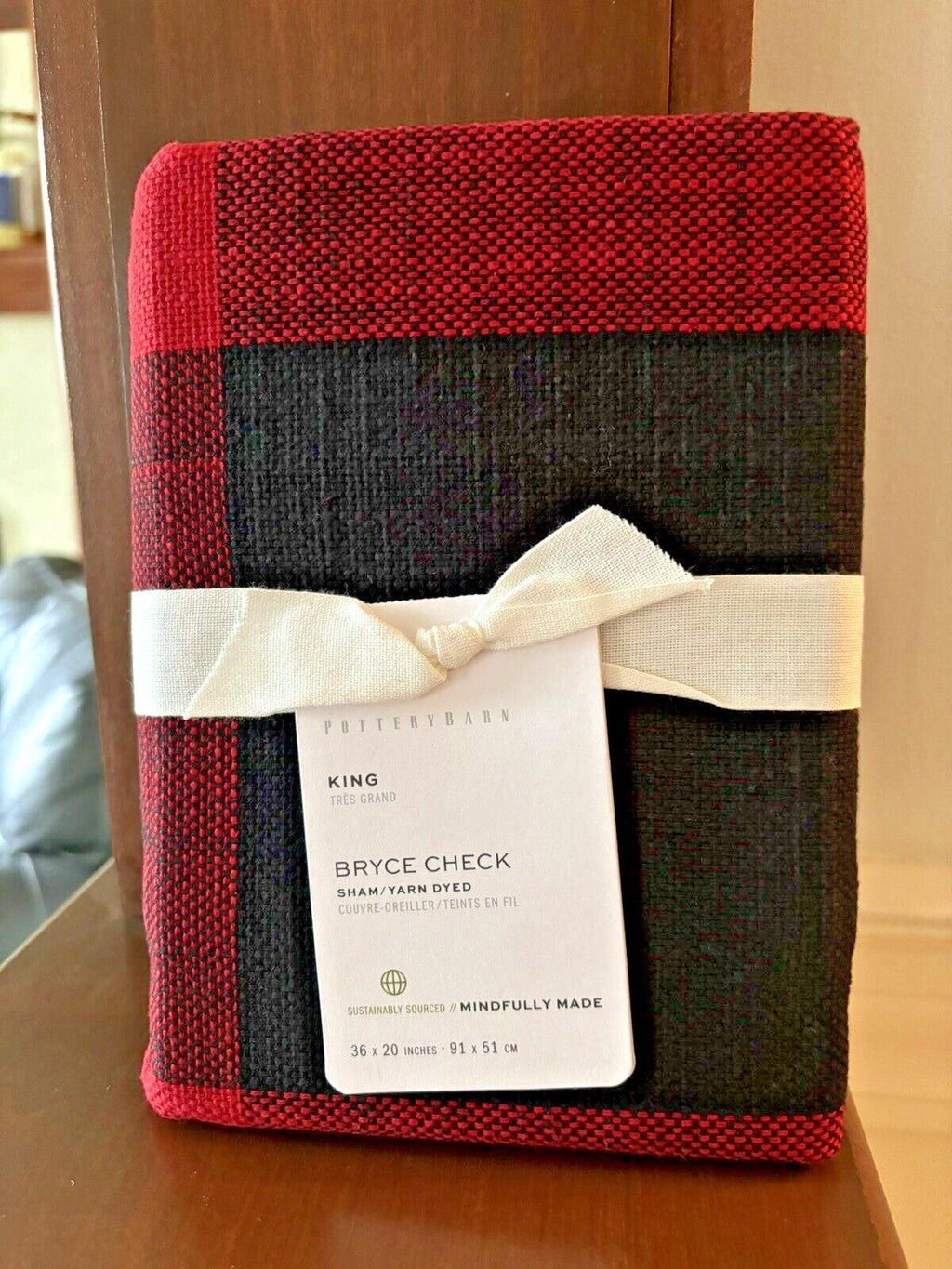Pottery Barn Holiday Plaid PILLOW SHAM KING Christmas Buffalo Check Disney `