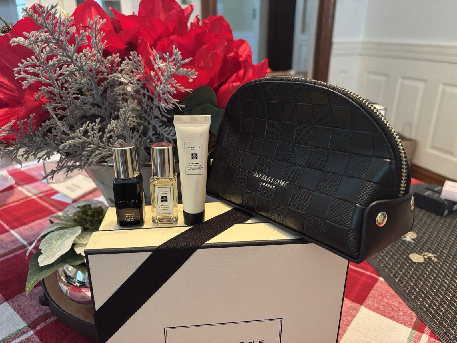 Jo Malone Holiday perfume Mini lime poppy hand cream Birthday gift Set bag  ??