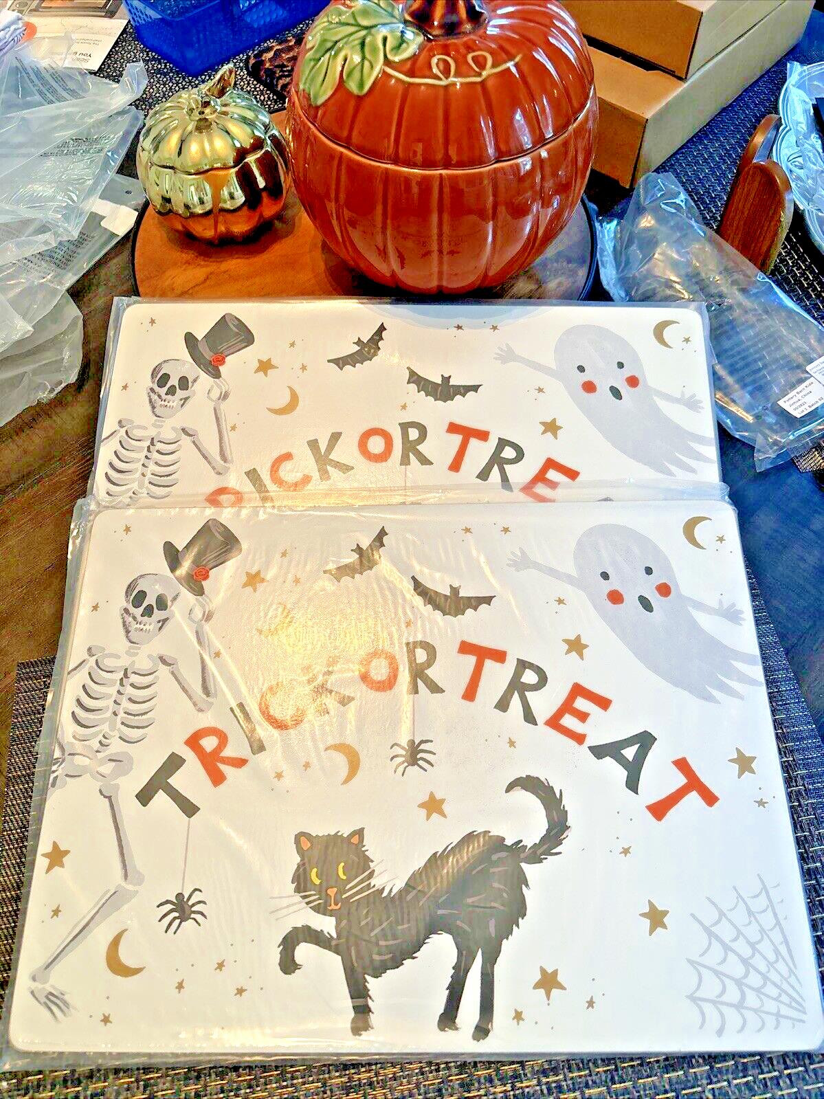 Pottery Barn Holiday kids placemat Halloween Party Disney school Gift SET 2 =