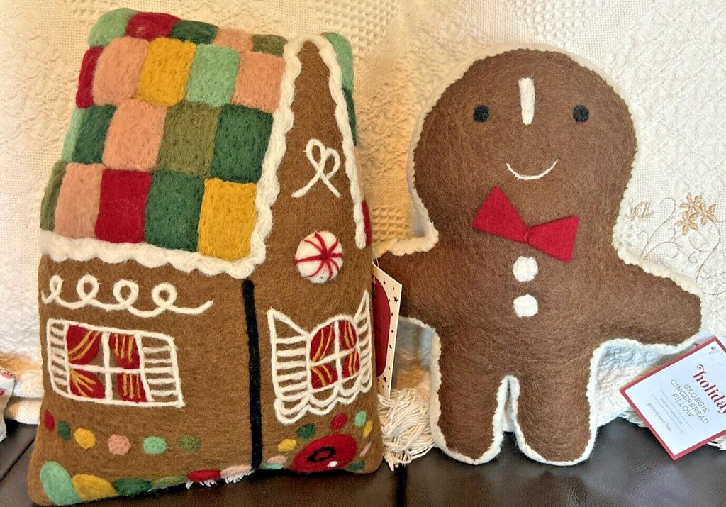 Pottery Barn Gingerbread Disney Christmas Holiday pillow gift set party ?? [