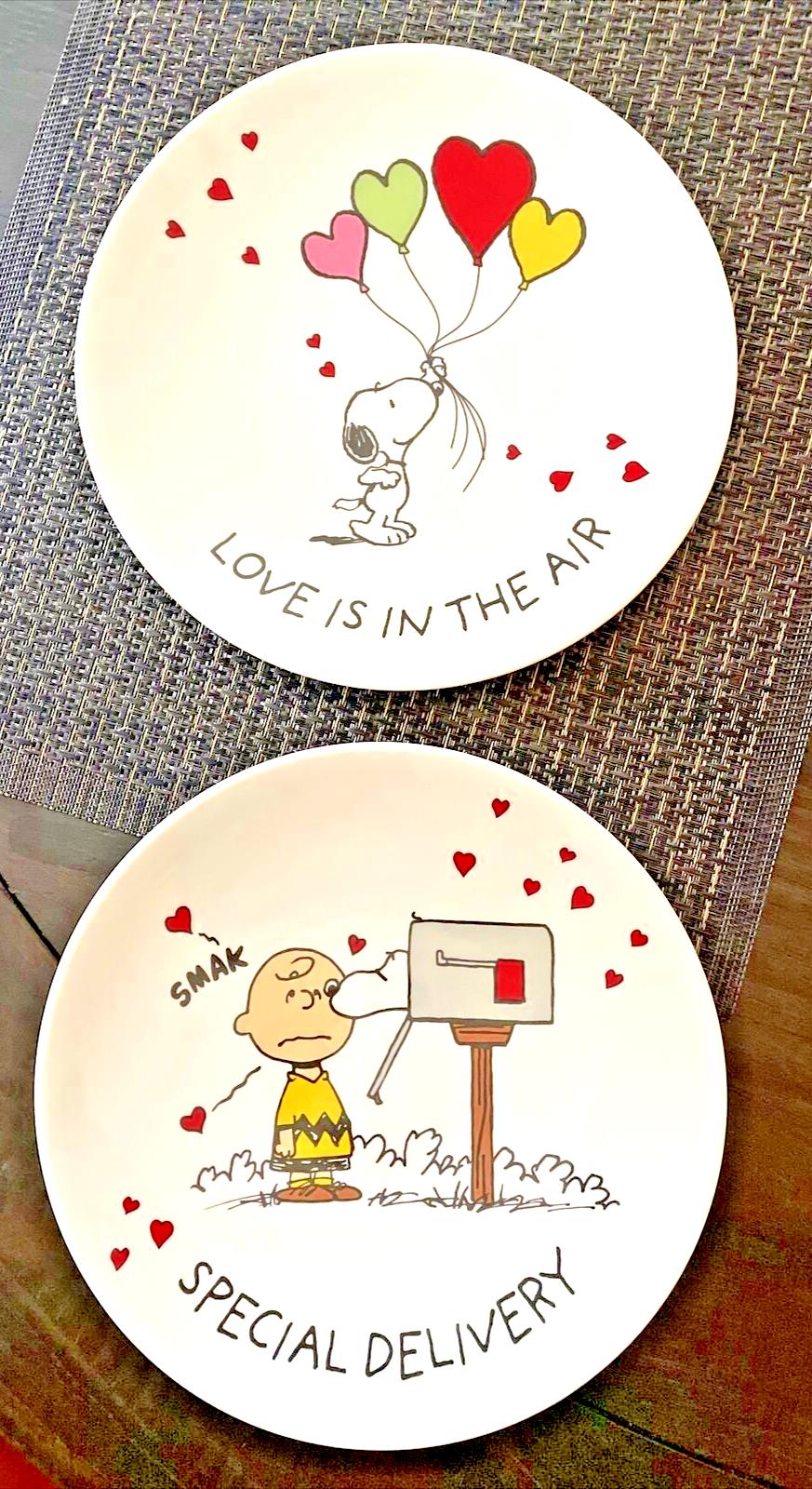 SNOOPY Pottery Barn Peanuts PLATE Holiday party school Disney lunch kids  ?? 1