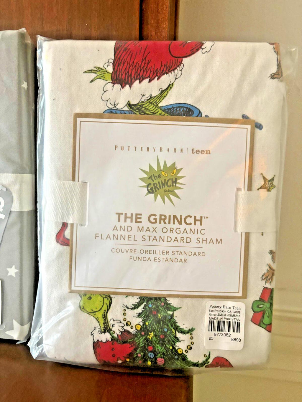 Pottery Barn GRINCH Christmas Holiday Seuss MAX kid school pillow sham SET 2 =