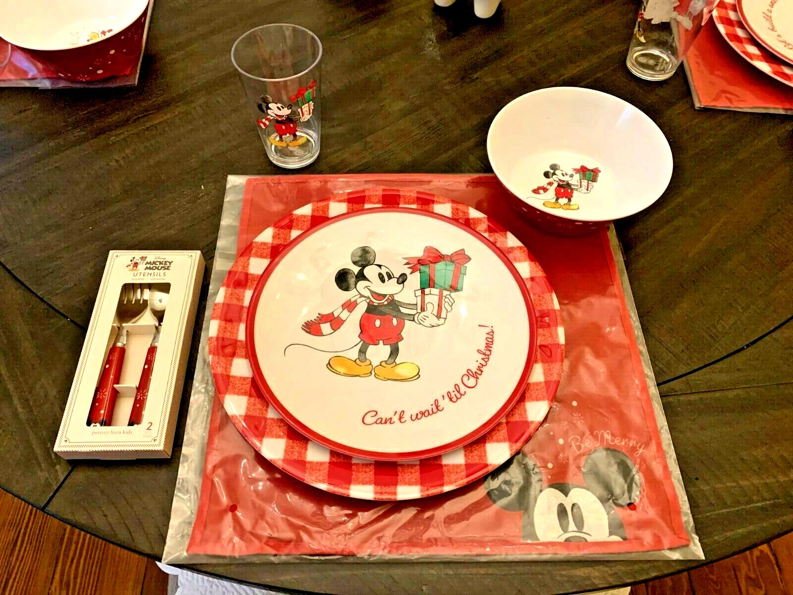Disney Pottery Barn Mickey Mouse Plate Christmas holiday gift party school kid n