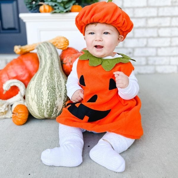 Pottery Barn Disney holiday Pumpkin costume baby Halloween party 3-6 M NEW /