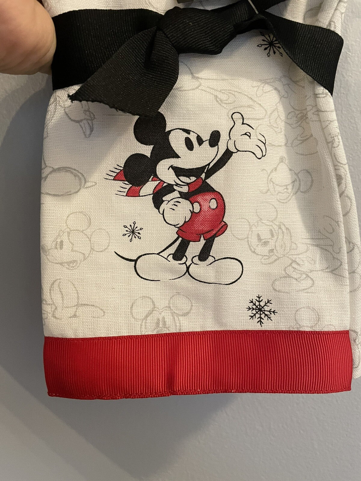 Pottery barn Mickey Mouse Christmas Disney hand towel Kitchen holiday gift set 2