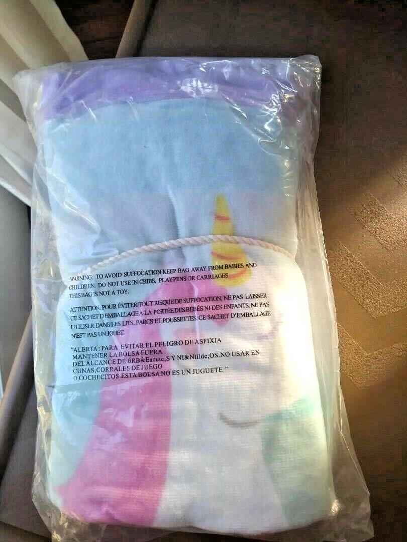 Pottery barn kid UNICORN RAINBOW hooded bath Beach towel pool wrap cover up ?? -