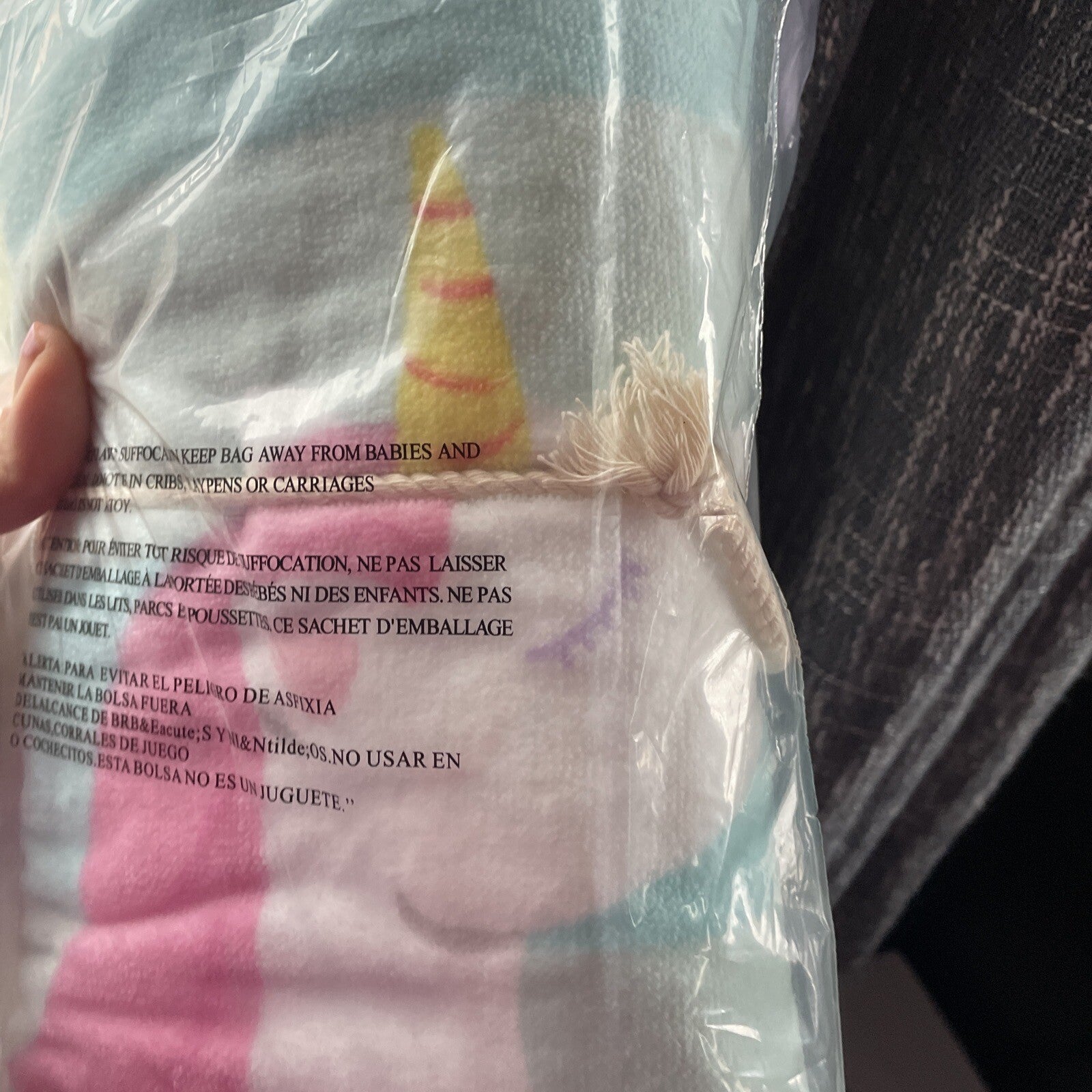 Pottery barn kid UNICORN RAINBOW hooded bath Beach towel pool wrap cover up ?? -