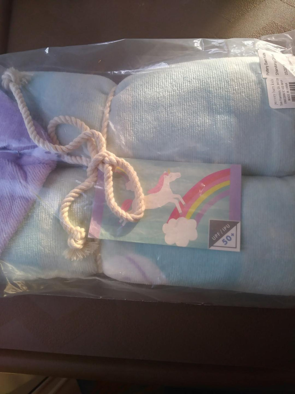 Pottery barn kid UNICORN RAINBOW hooded bath Beach towel pool wrap cover up ?? -