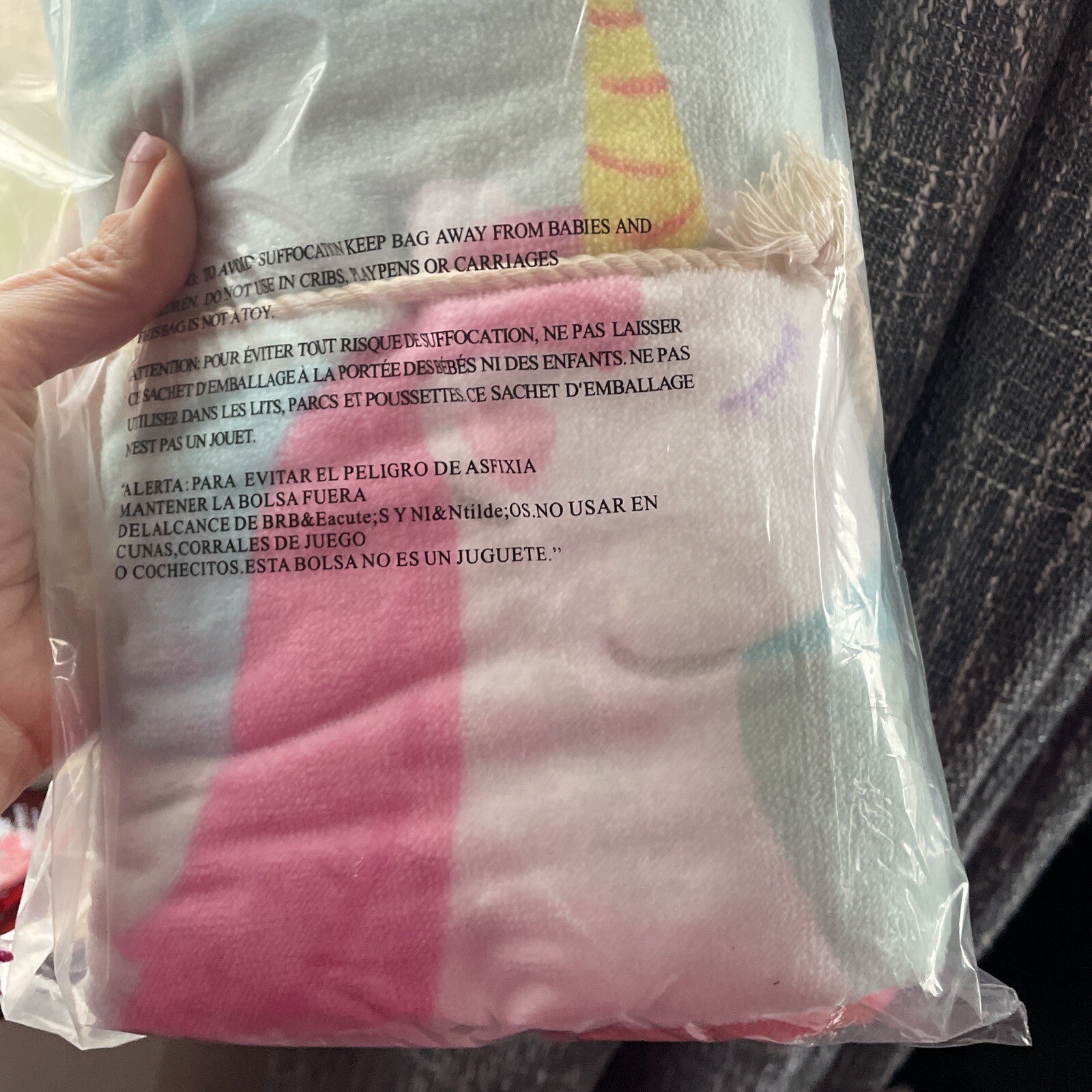 Pottery barn kid UNICORN RAINBOW hooded bath Beach towel pool wrap cover up ?? -