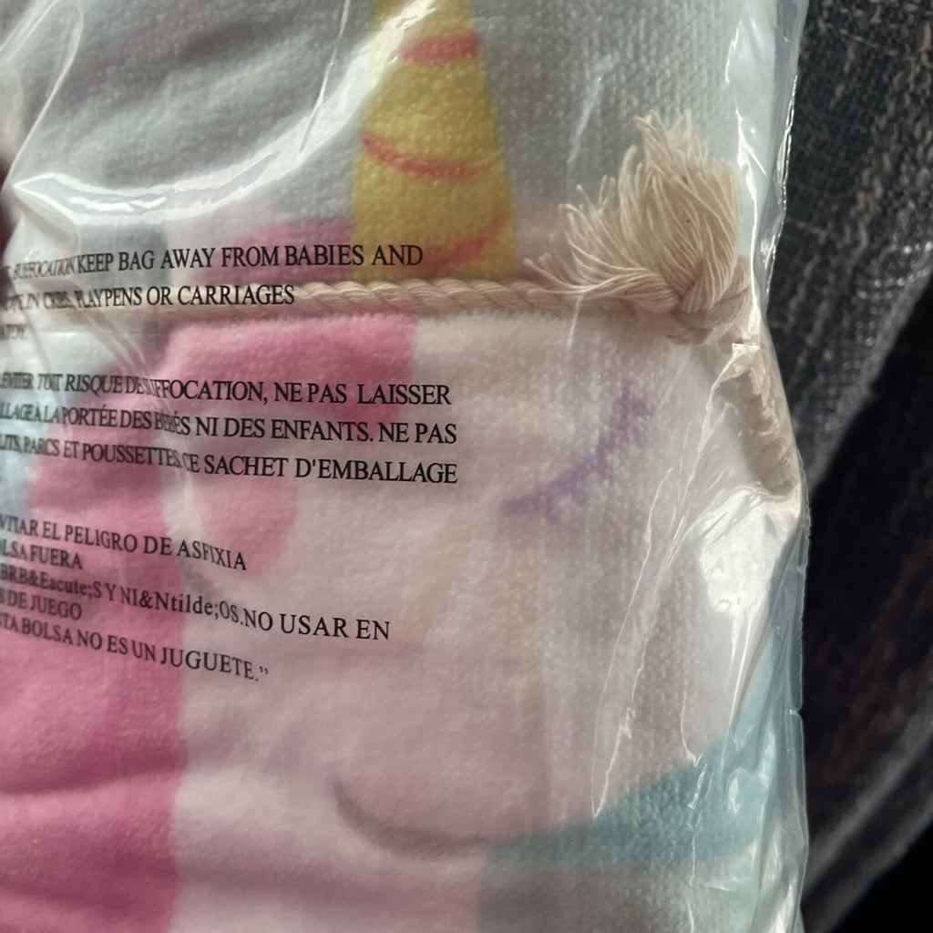 Pottery barn kid UNICORN RAINBOW hooded bath Beach towel pool wrap cover up ?? -