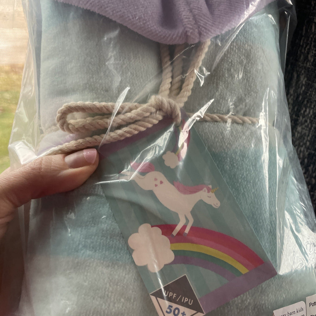 Pottery barn kid UNICORN RAINBOW hooded bath Beach towel pool wrap cover up ?? -