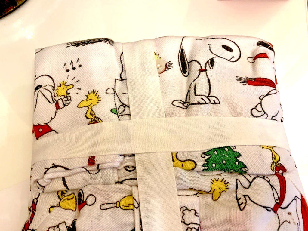 Pottery Barn SNOOPY holiday Disney Pajama sleep set pj SIZE 2 shirt pants kid `