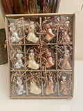 pottery barn holiday ornament Christmas dog gift school party disney SET 12 ]