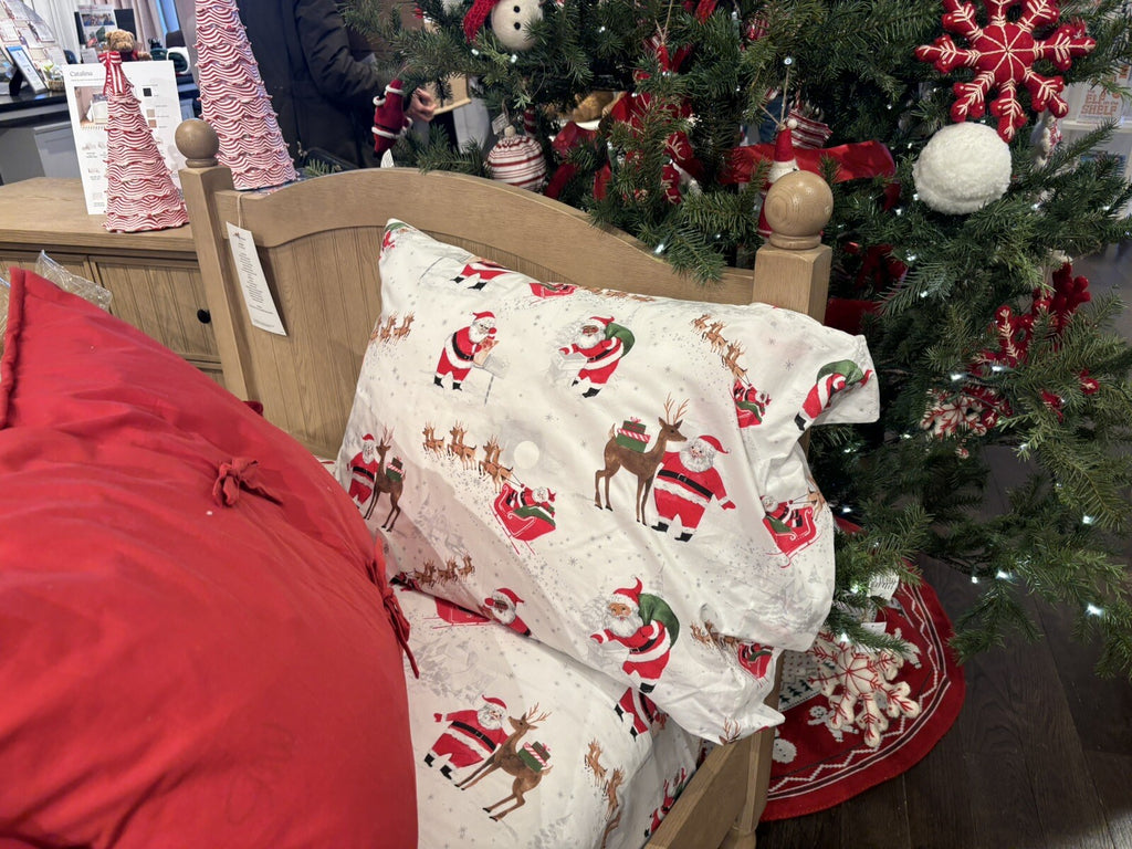Pottery Barn holiday Christmas Rudolph Toddler baby Crib Sheet pillowcase set y