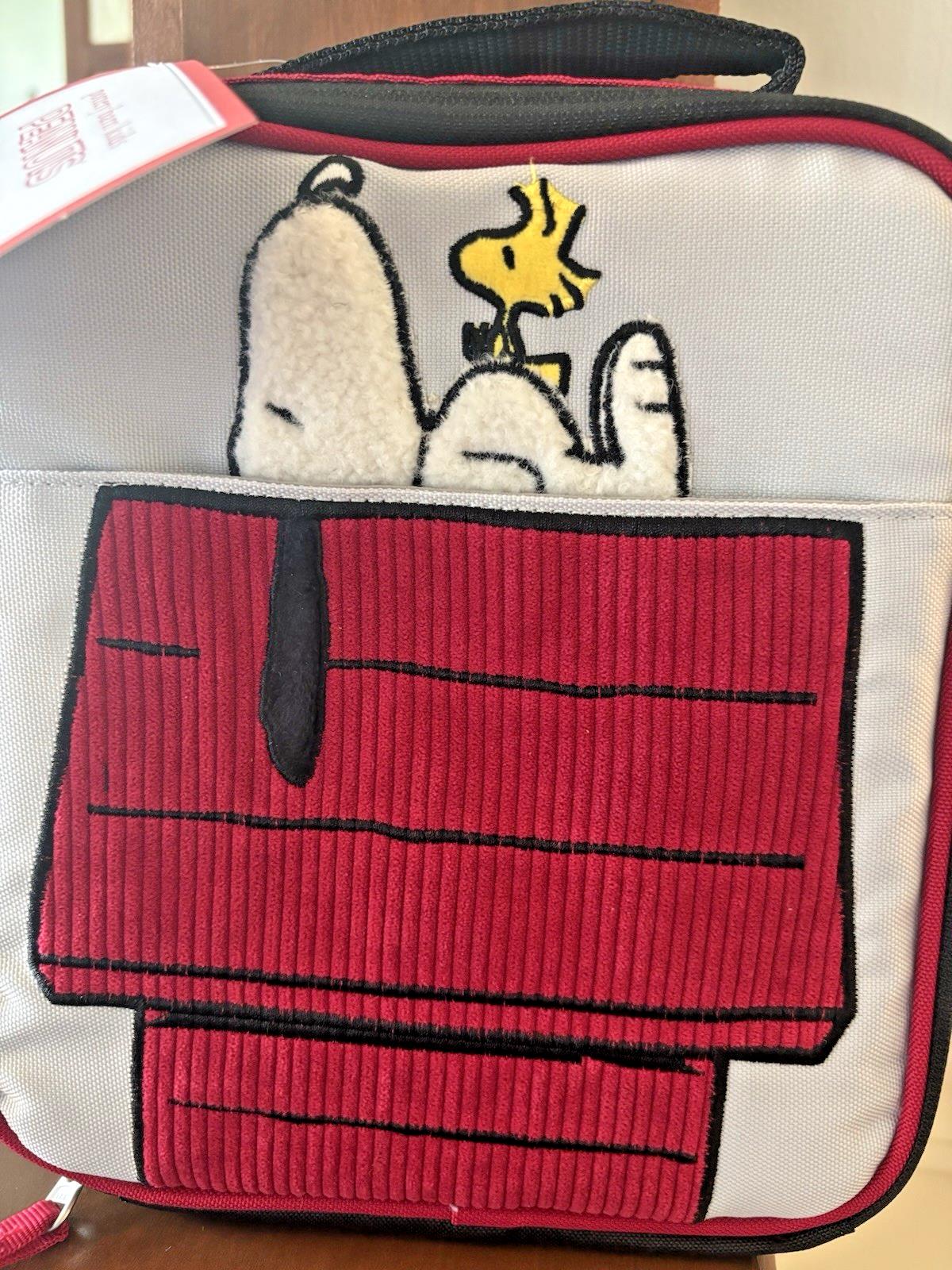 School Pottery barn SNOOPY BACKPACK +LUNCH BOX BAG Peanuts holiday travel gift .