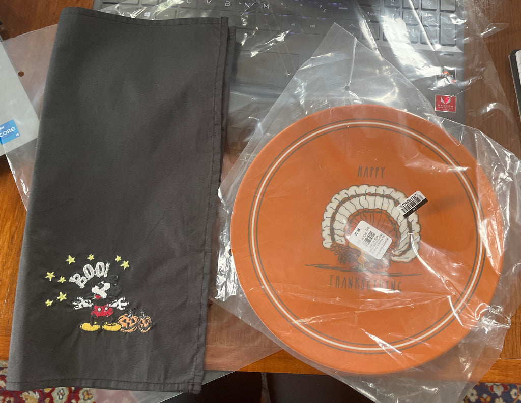 Disney Pottery Barn Mickey Mouse Napkin Halloween holiday gift Birthday party "