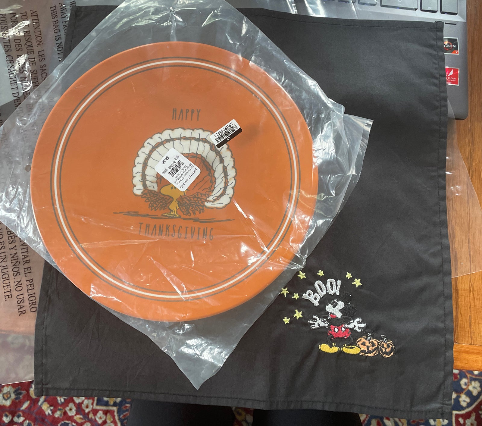 Disney Pottery Barn Mickey Mouse Napkin Halloween holiday gift Birthday party "