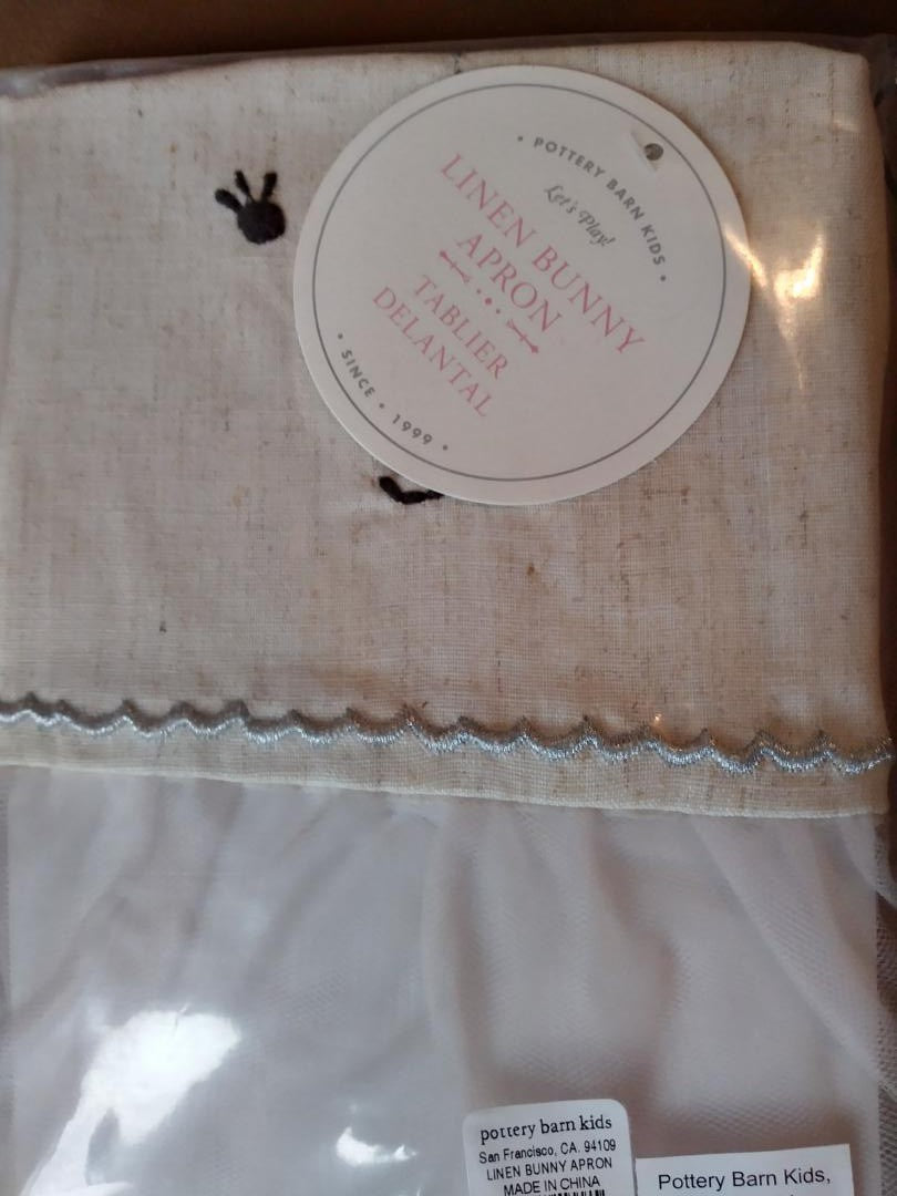Pottery Barn Bunny Rabbit holiday Apron disney gift girl party school bake ?? a