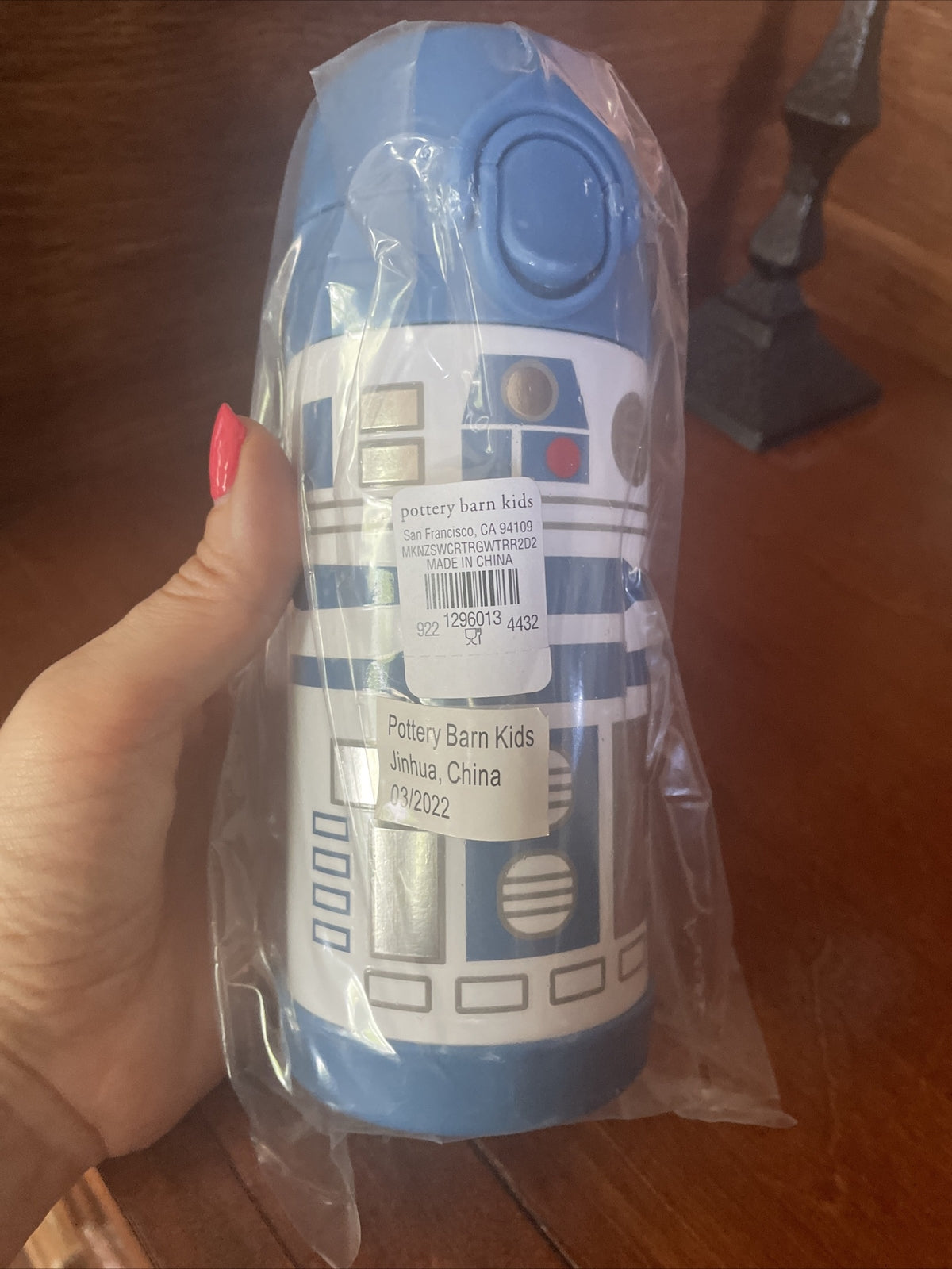 School Pottery barn disney STAR WARS boy WATER BOTTLE space travel droid ??  [