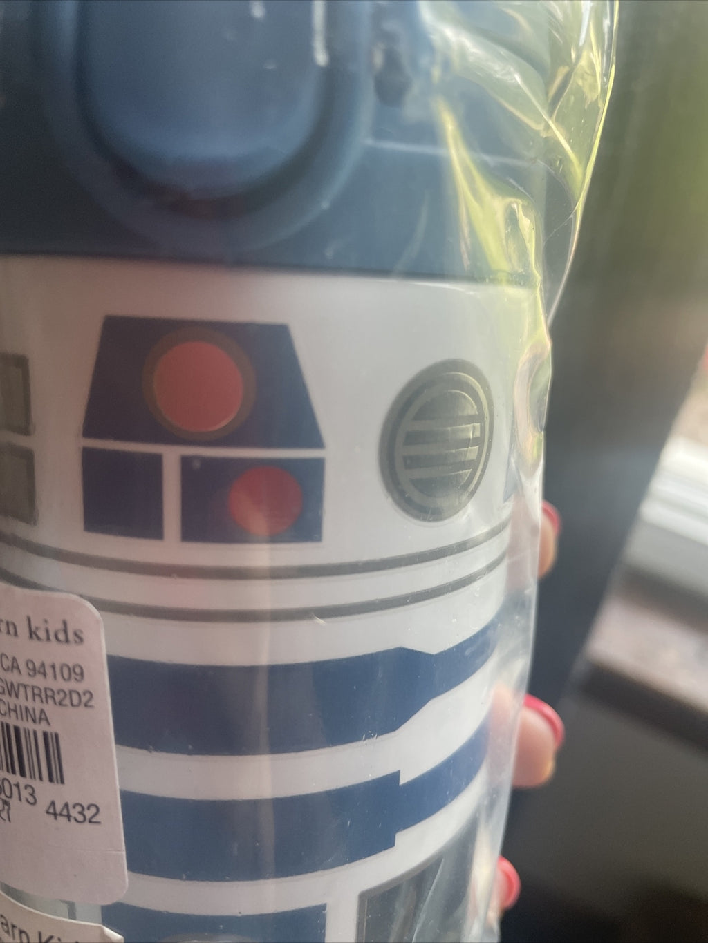 School Pottery barn disney STAR WARS boy WATER BOTTLE space travel droid ??  [