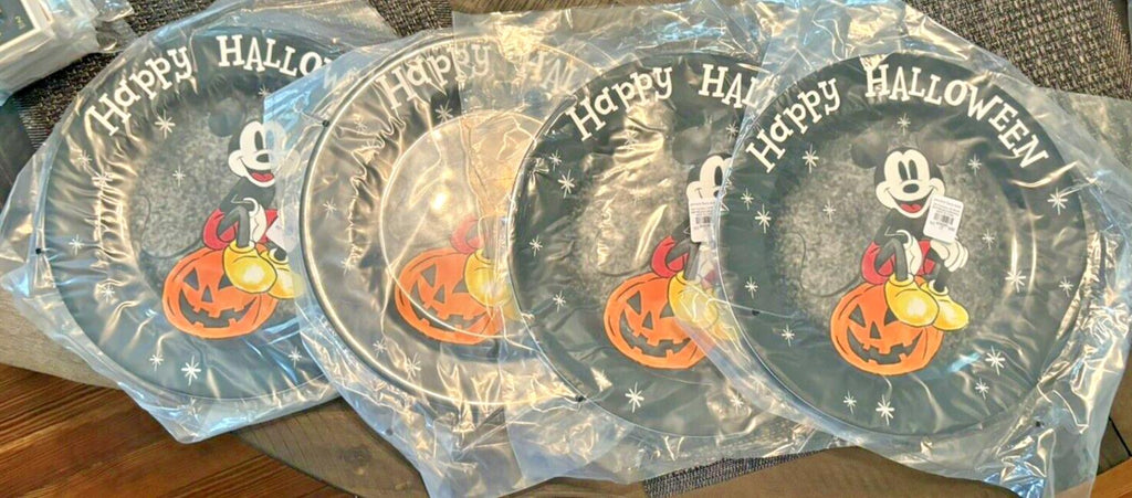 Pottery Barn holiday Mickey Mouse Halloween Peanuts Dinner Set Party Plate gift