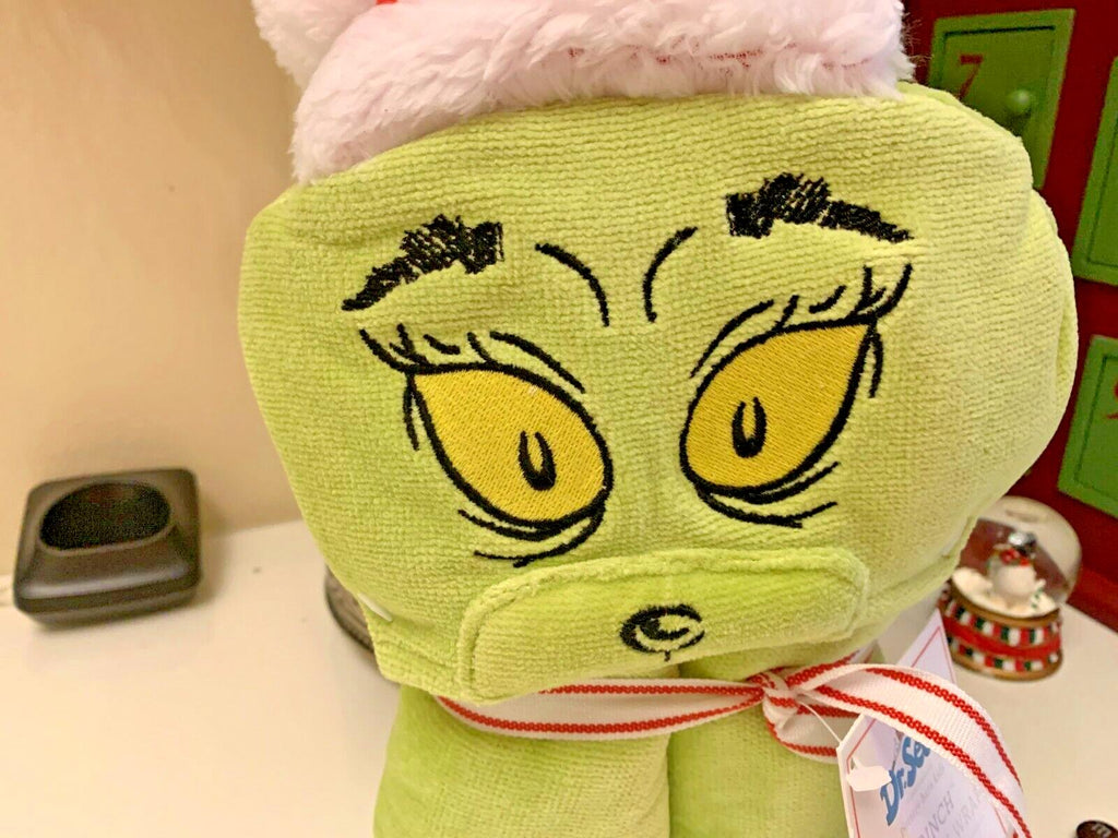 Disney Pottery Barn GRINCH Christmas Dr Seuss Towel holiday gift party bath [