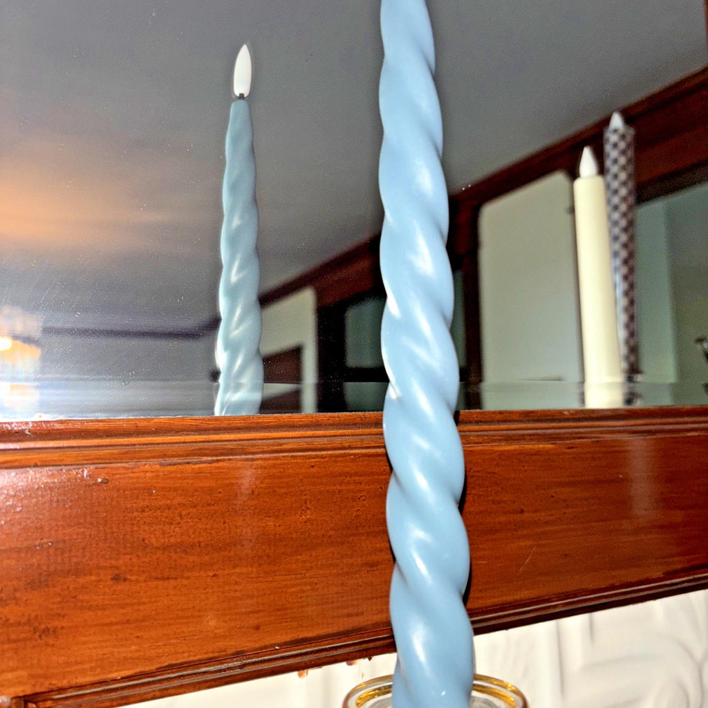 Pottery Barn holiday Christmas Candle Taper Flameless green party gift spiral