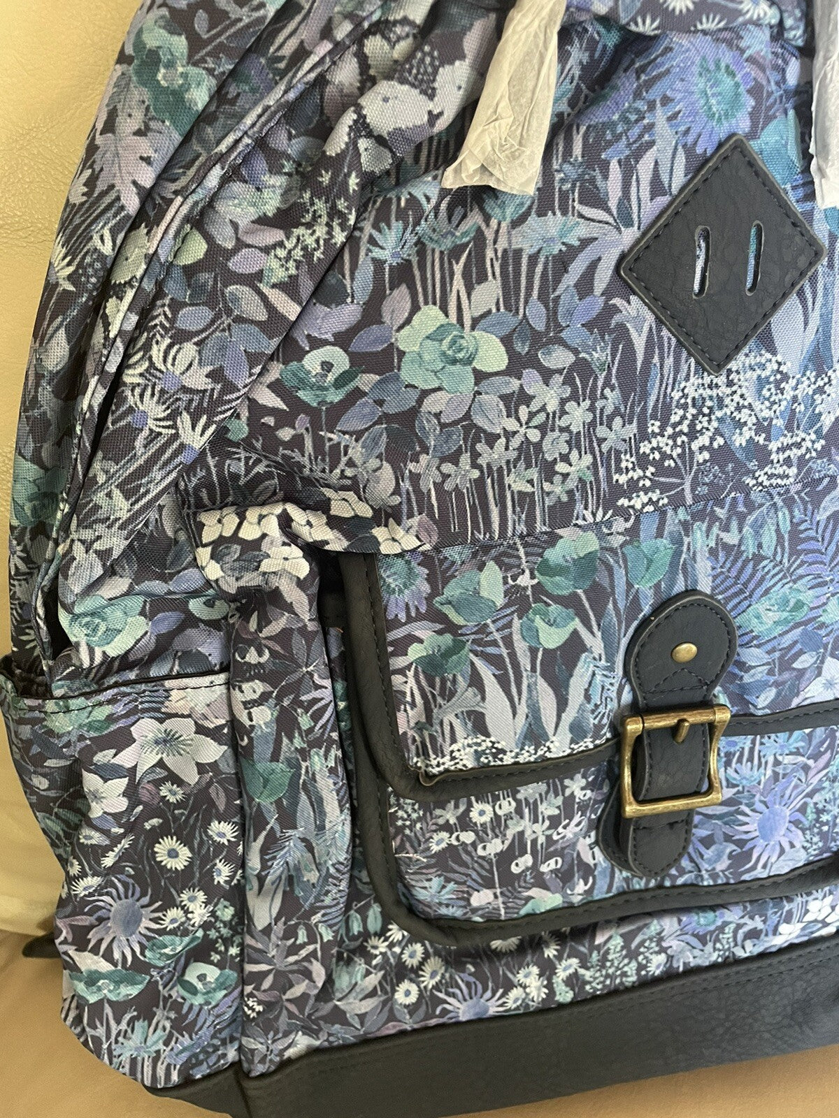 Pottery barn School Backpack+ Water Bottle floral Disney travel rainbow kid ?? .