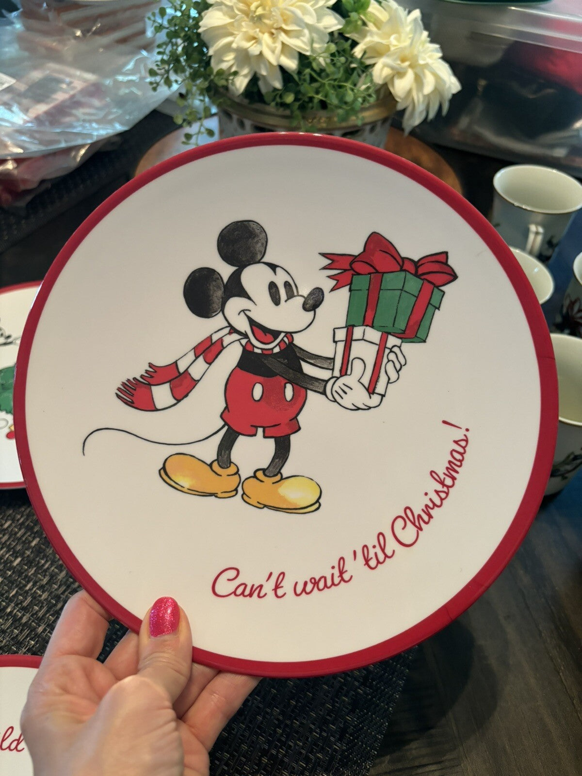 Disney Pottery Barn Mickey Mouse Plate Christmas holiday PARTY gift SET 4 !
