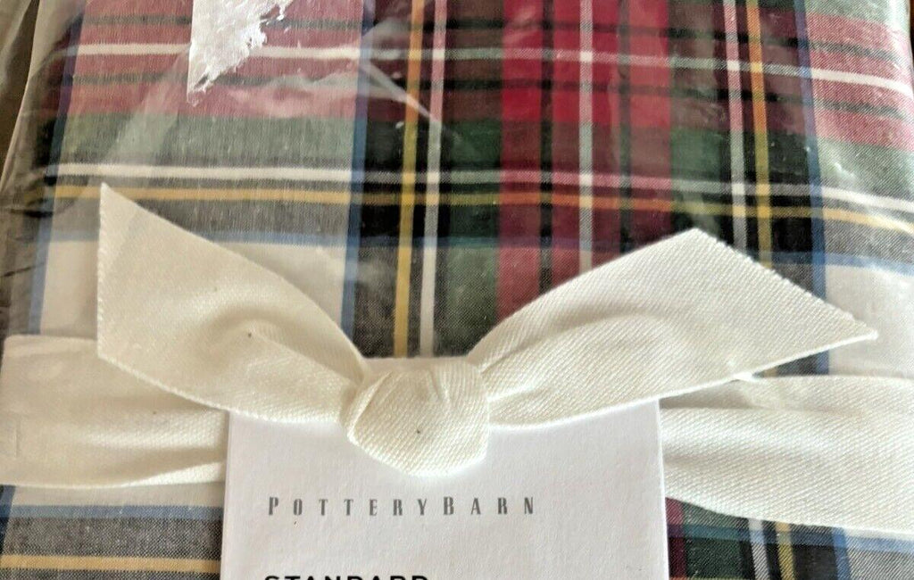 Pottery barn Disney napkin Plaid Stewart set 4 holiday cloth party gift red [