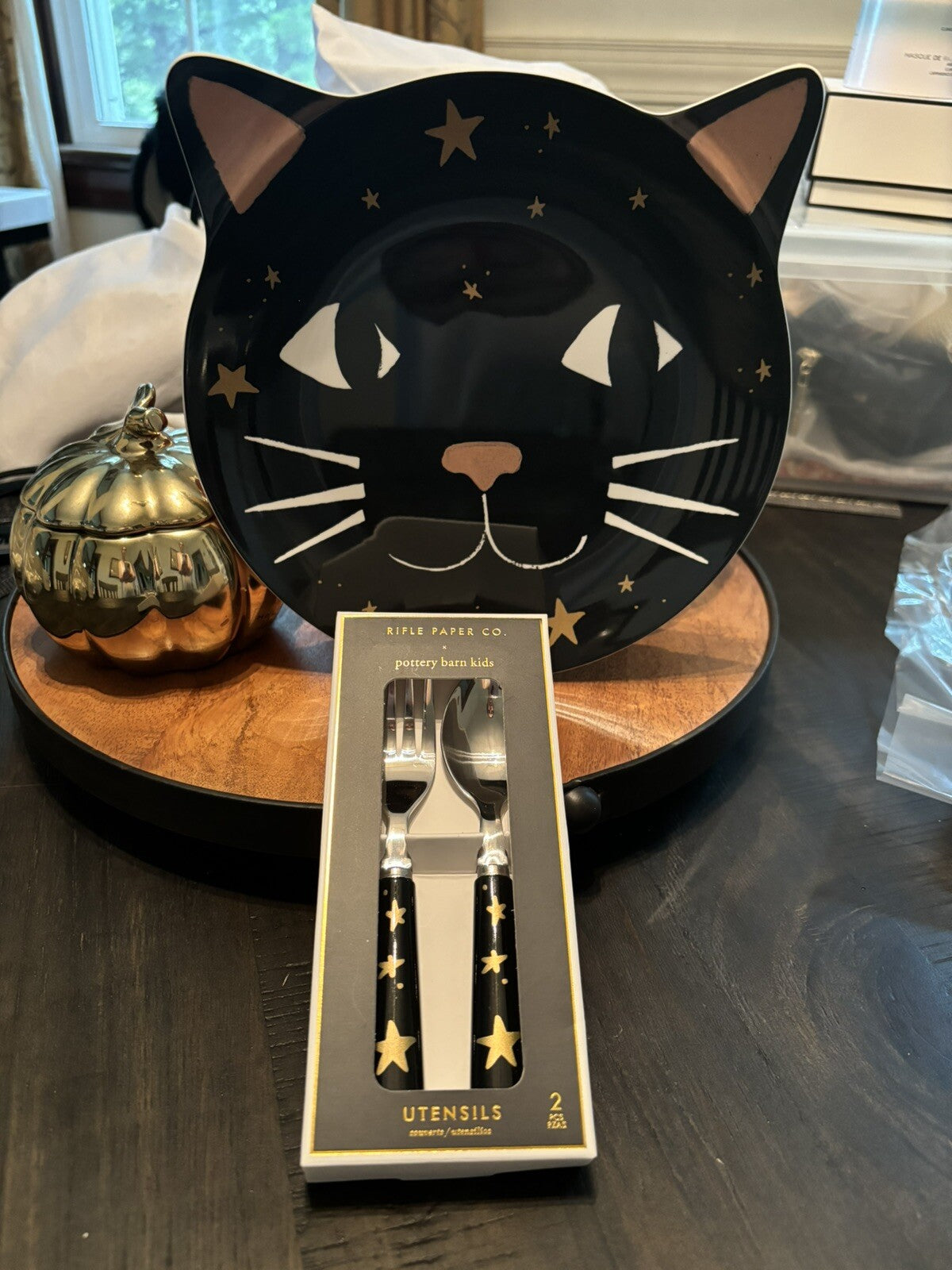 Pottery Barn Disney PLATE+UTENSIL+CUP Halloween Holiday party black cat SET 12 ]