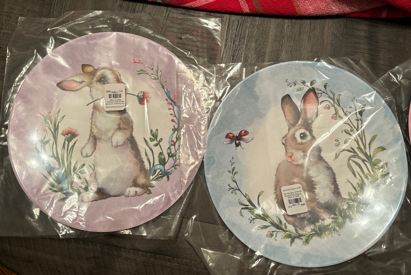 Pottery Barn Disney PLATE Rabbit Easter ?? holiday Party gift BUNNY Love SET 4 !