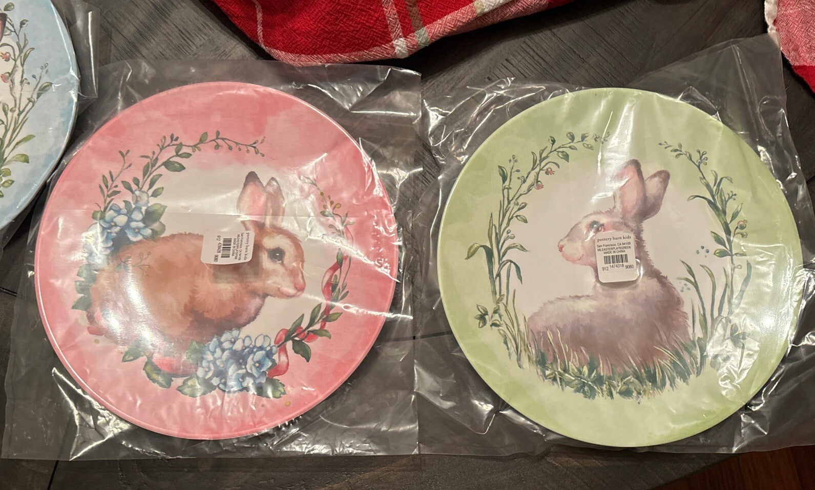 Pottery Barn Disney PLATE Rabbit Easter ?? holiday Party gift BUNNY Love SET 4 !