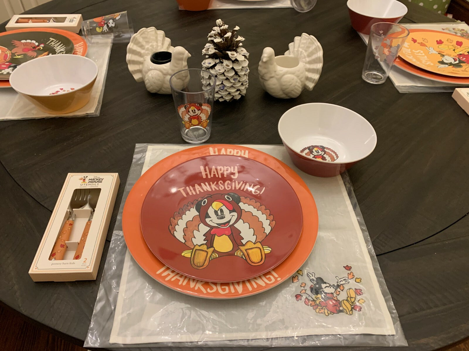 Pottery Barn disney  Mickey Mouse Bowl holiday Thanksgiving gift school kid new