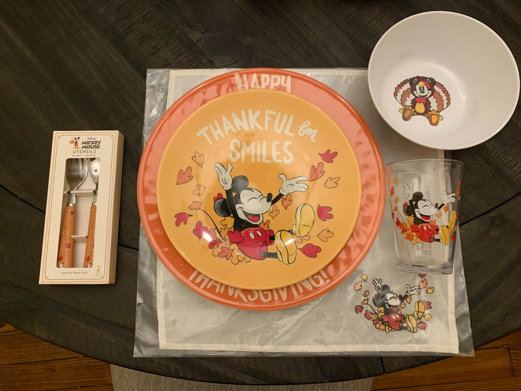 Pottery Barn disney  Mickey Mouse Bowl holiday Thanksgiving gift school kid new