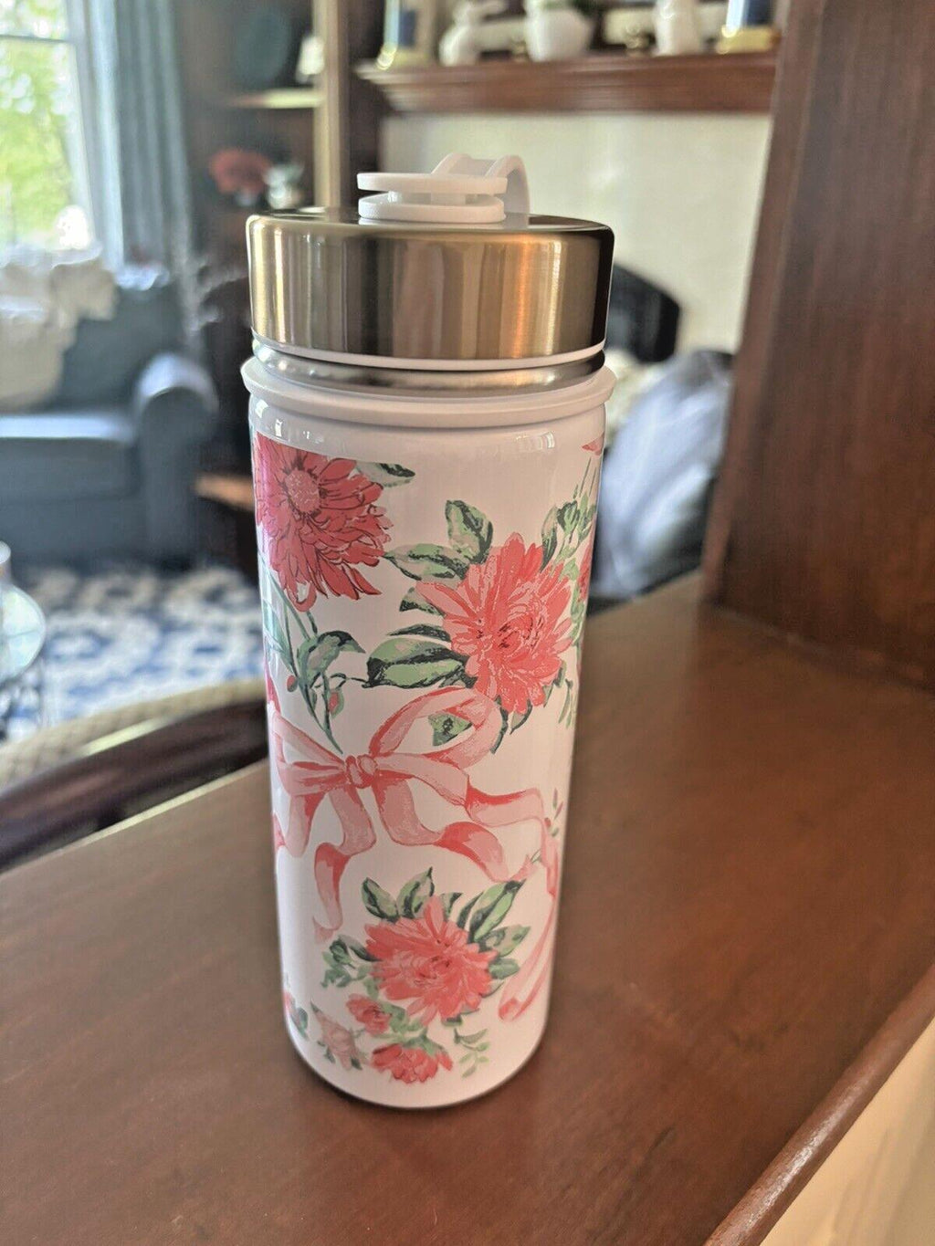 Pottery Barn Disney school Love Shack Floral WATER BOTTLE flower girl Travel [