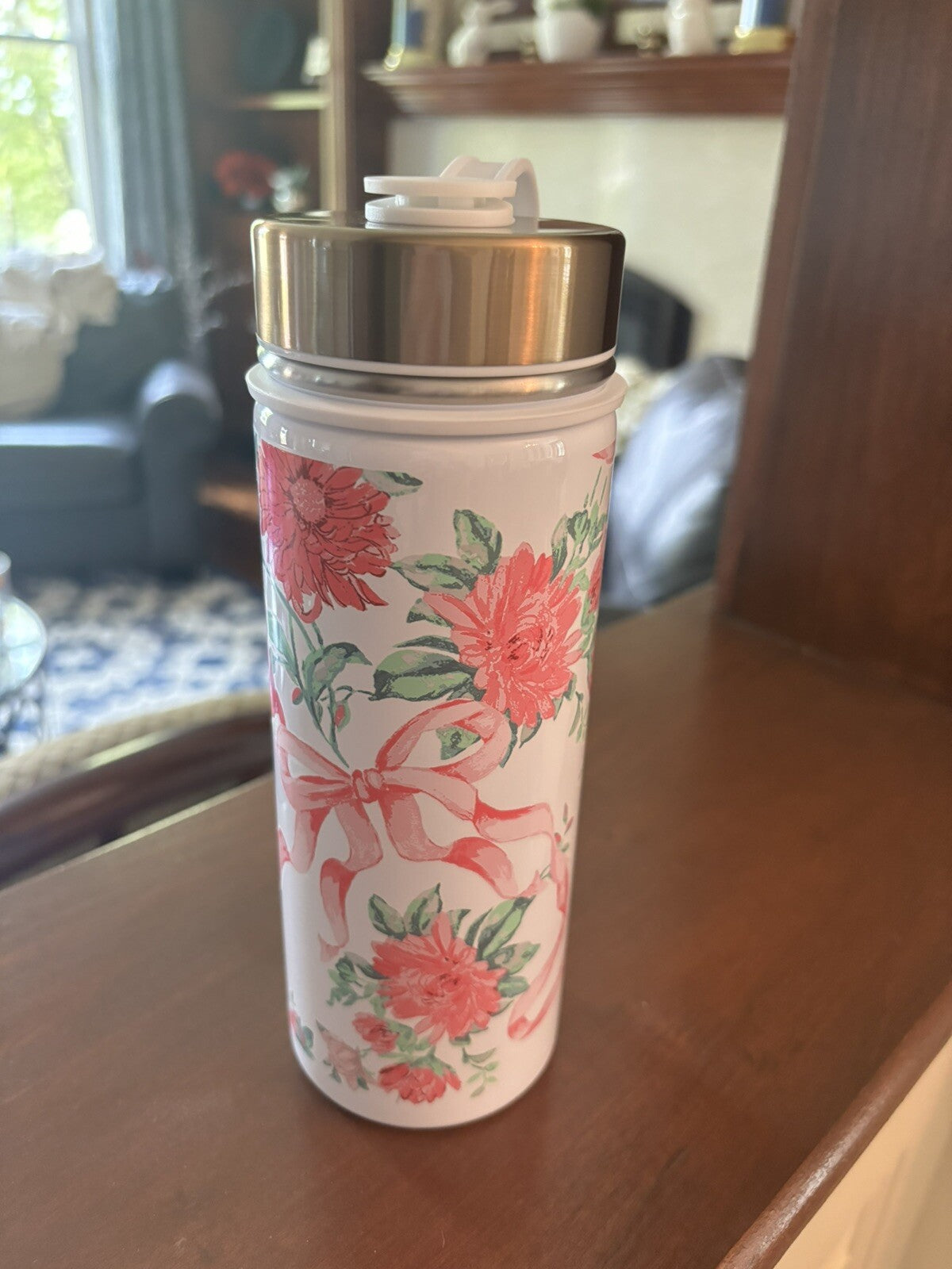 Pottery Barn Disney school Love Shack Floral WATER BOTTLE flower girl Travel [