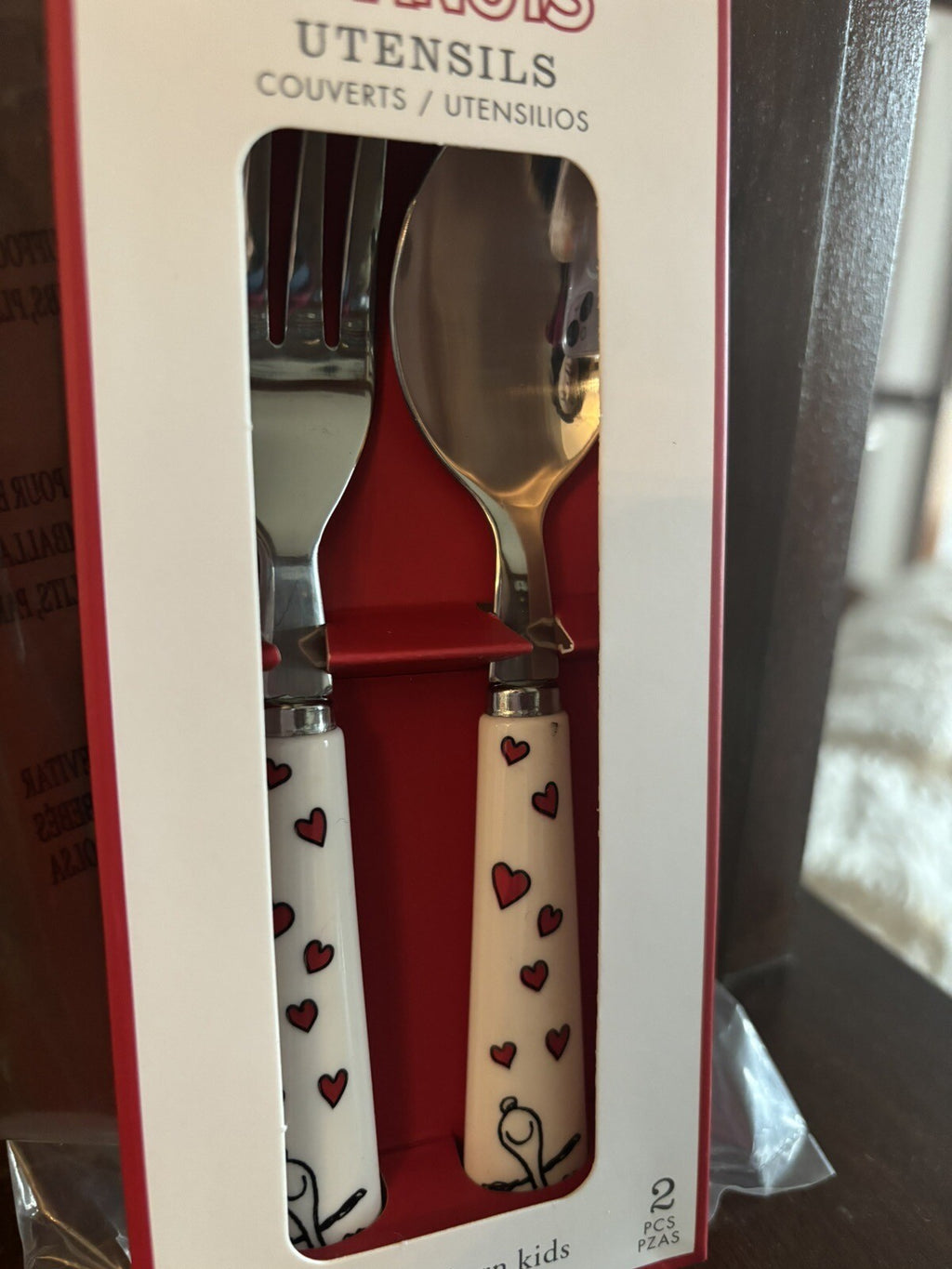 school Pottery barn snoopy disney peanuts lunch heart party utensil kid ?? dog `